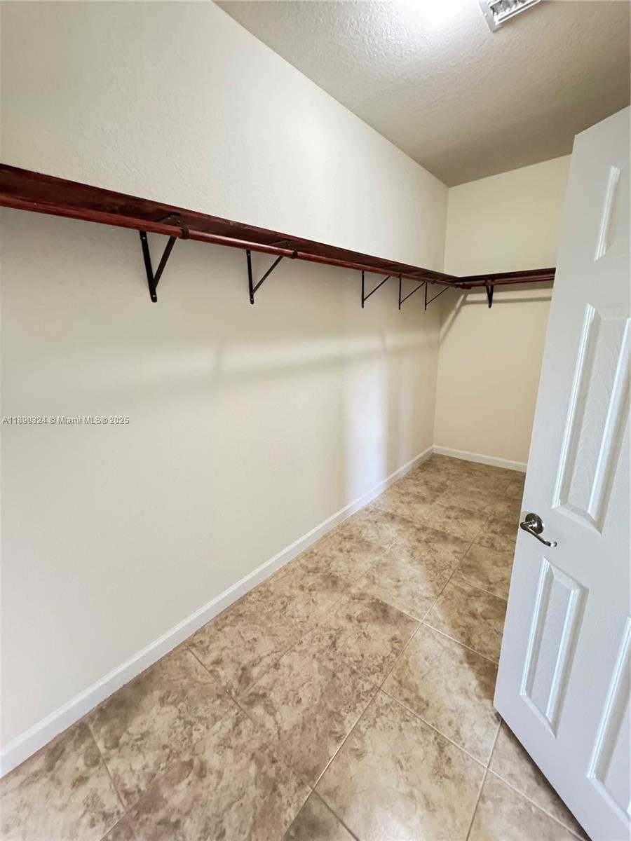 Small Image of 11291 SOUTH WEST 240TH LN, Homestead Number 12