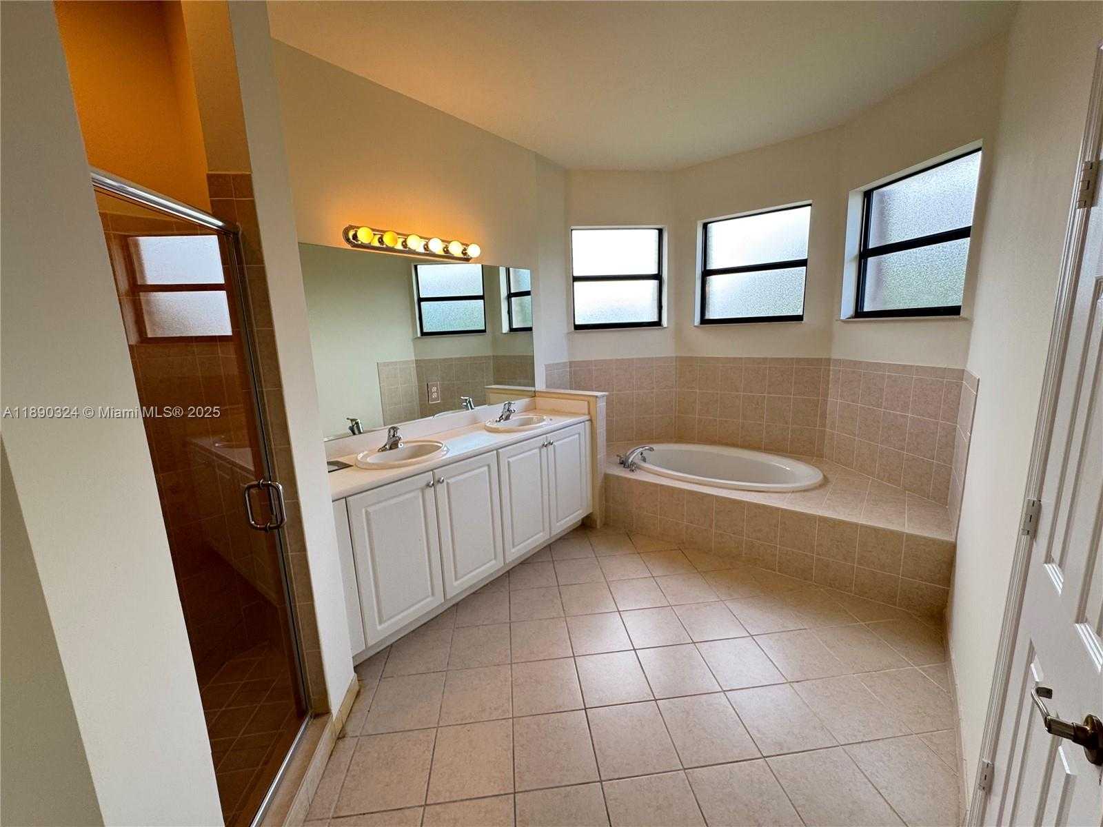 Small Image of 11291 SOUTH WEST 240TH LN, Homestead Number 13