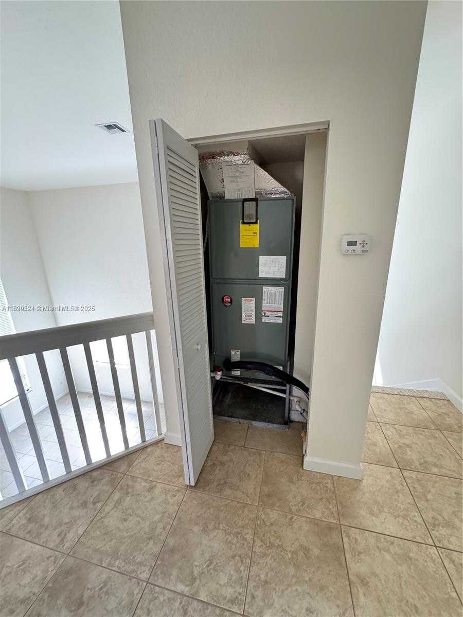Small Image of 11291 SOUTH WEST 240TH LN, Homestead Number 18