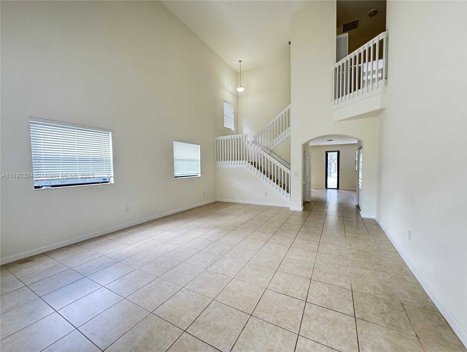Small Image of 11291 SOUTH WEST 240TH LN, Homestead Number 3