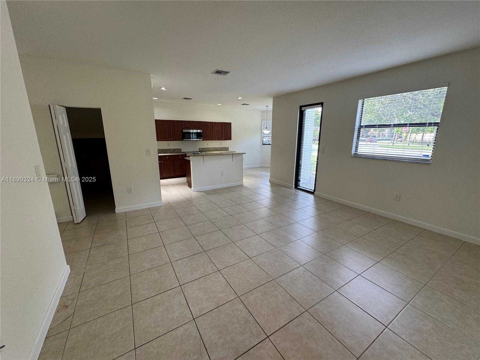 Small Image of 11291 SOUTH WEST 240TH LN, Homestead Number 4