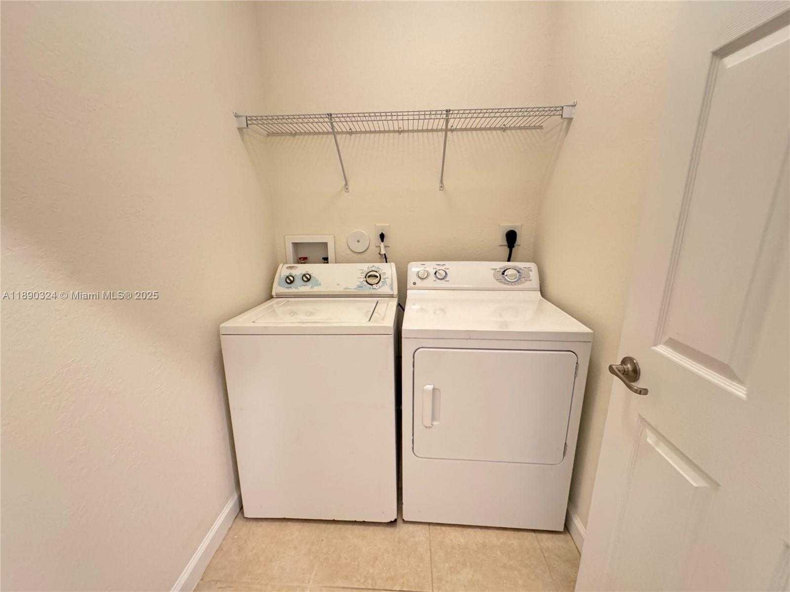 Small Image of 11291 SOUTH WEST 240TH LN, Homestead Number 8