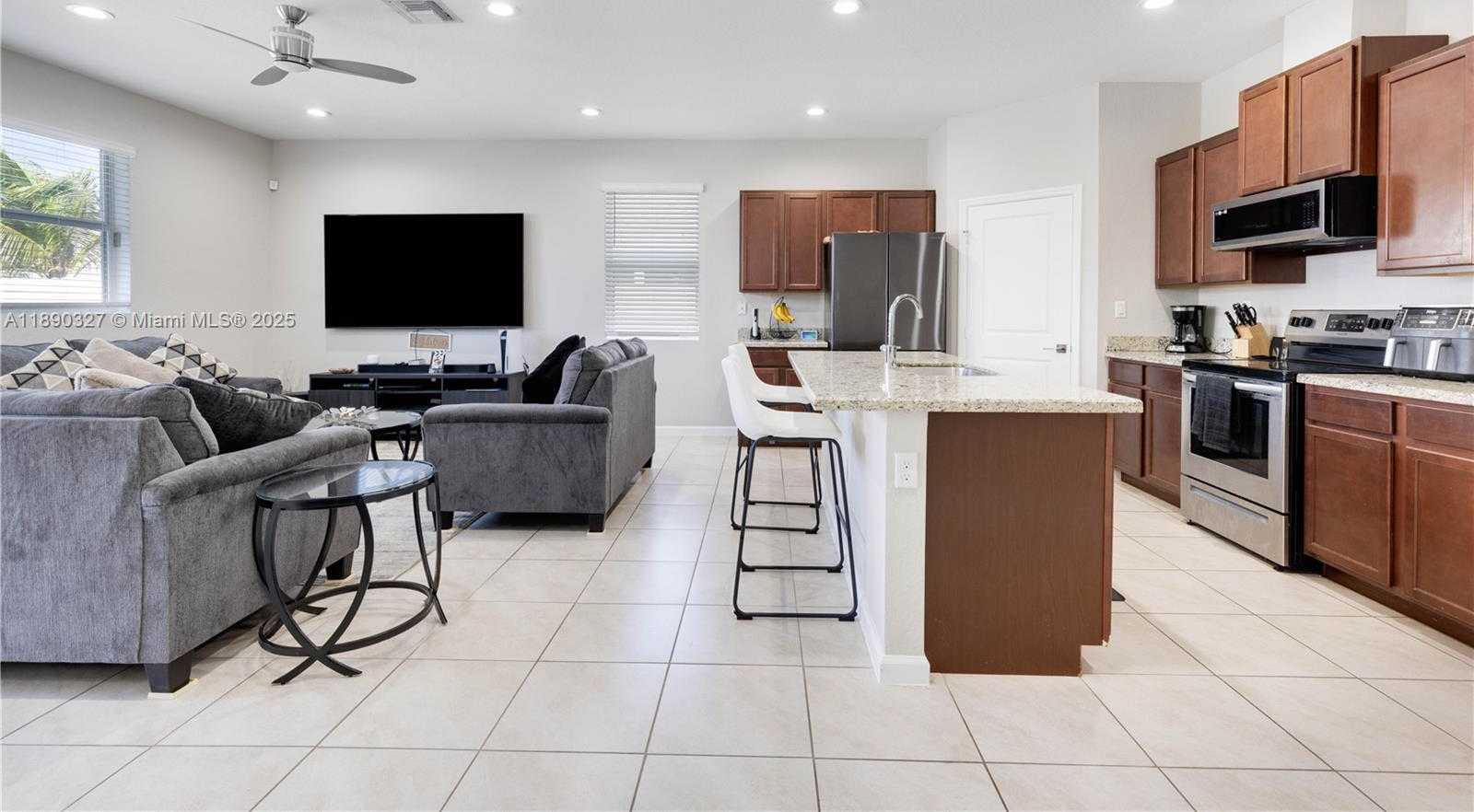 Small Image of 27526 SOUTH WEST 133RD PL, Homestead Number 18