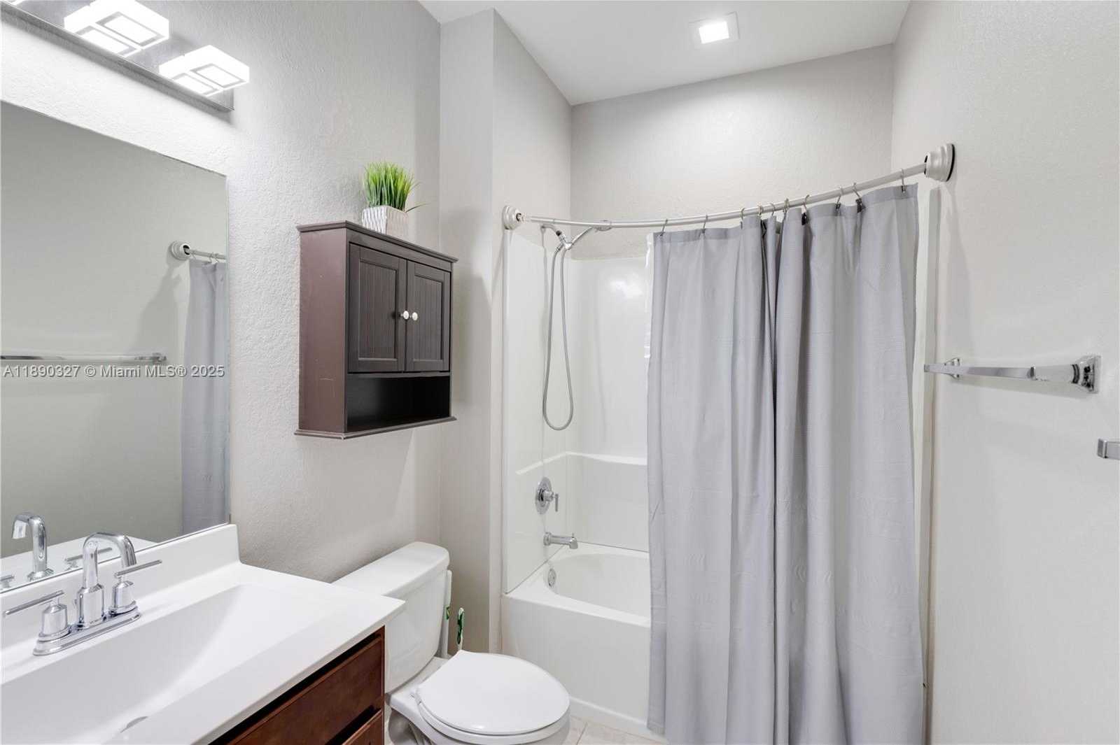 Small Image of 27526 SOUTH WEST 133RD PL, Homestead Number 22