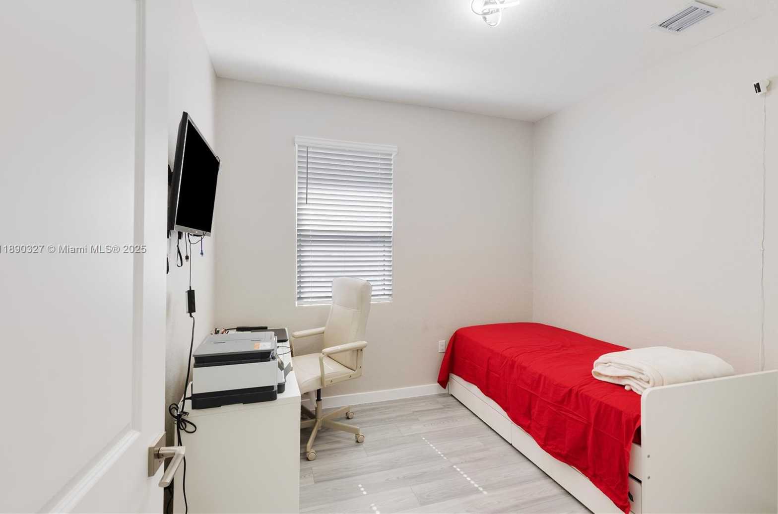 Small Image of 27526 SOUTH WEST 133RD PL, Homestead Number 25