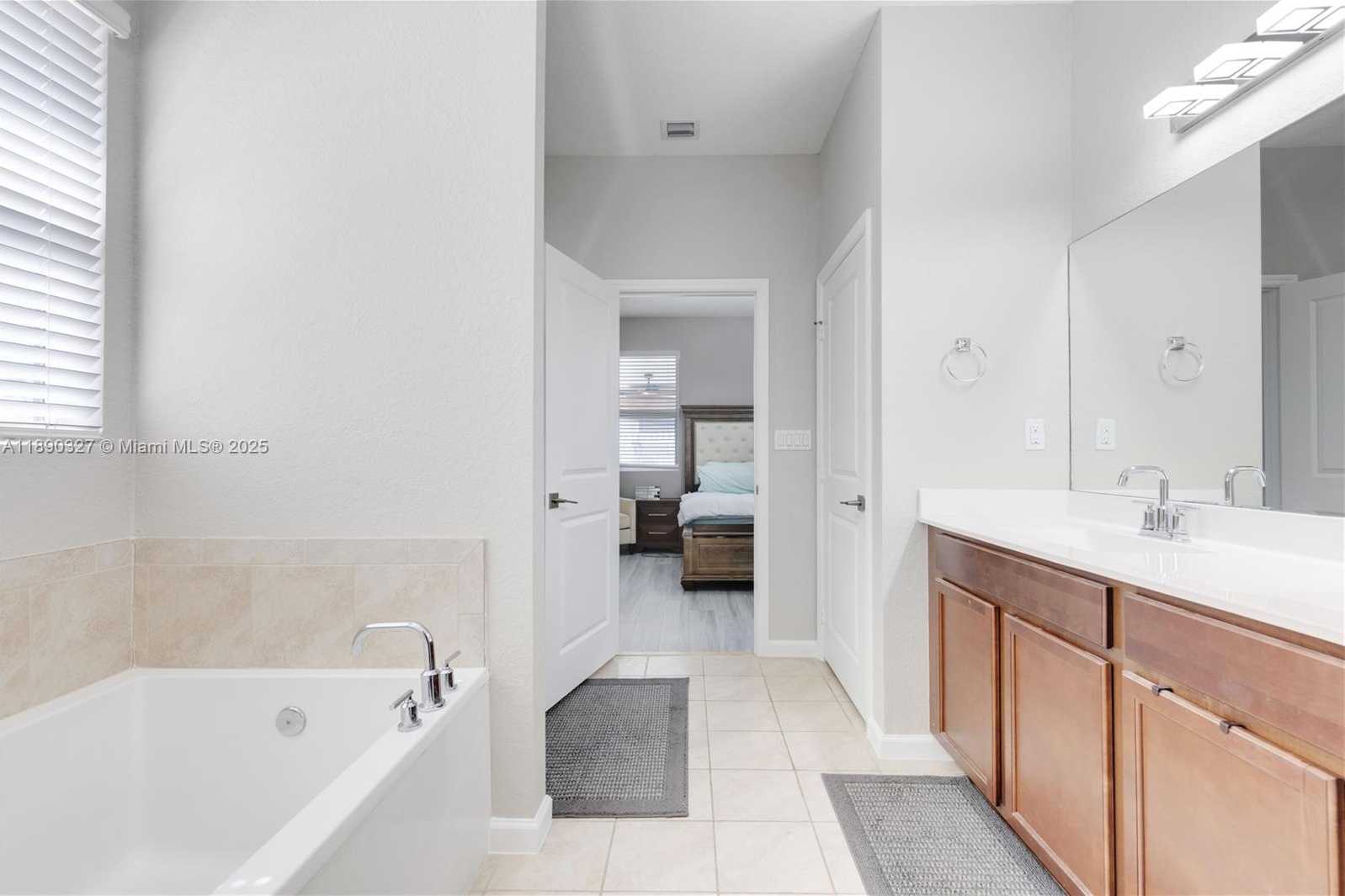 Small Image of 27526 SOUTH WEST 133RD PL, Homestead Number 35