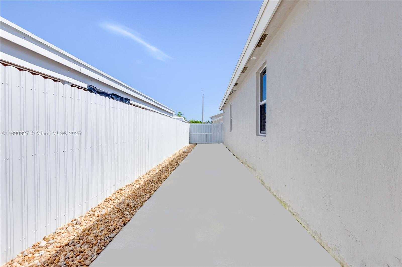 Small Image of 27526 SOUTH WEST 133RD PL, Homestead Number 48
