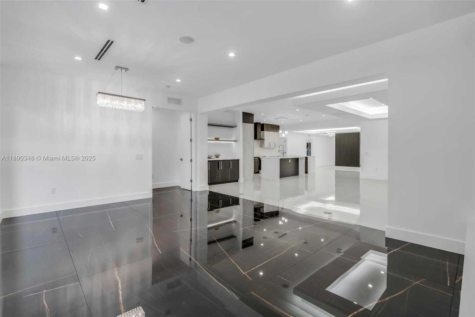 Small Image of 3000 SOUTH WEST 20TH ST, Miami Number 11