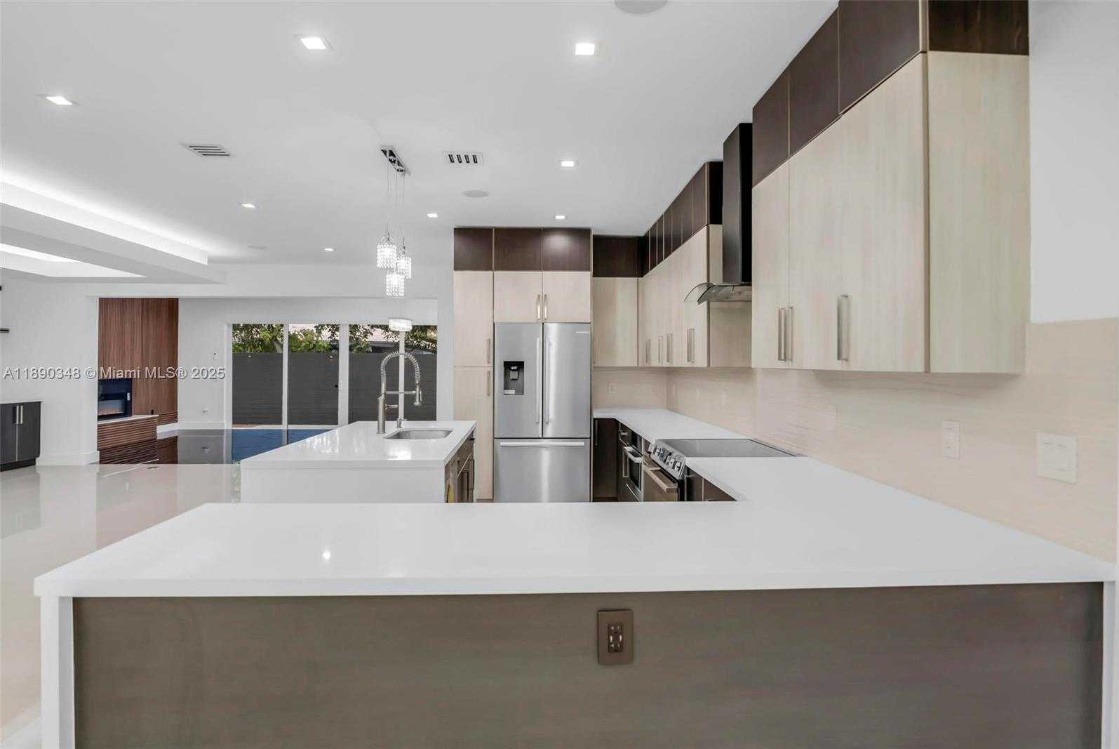 Small Image of 3000 SOUTH WEST 20TH ST, Miami Number 16