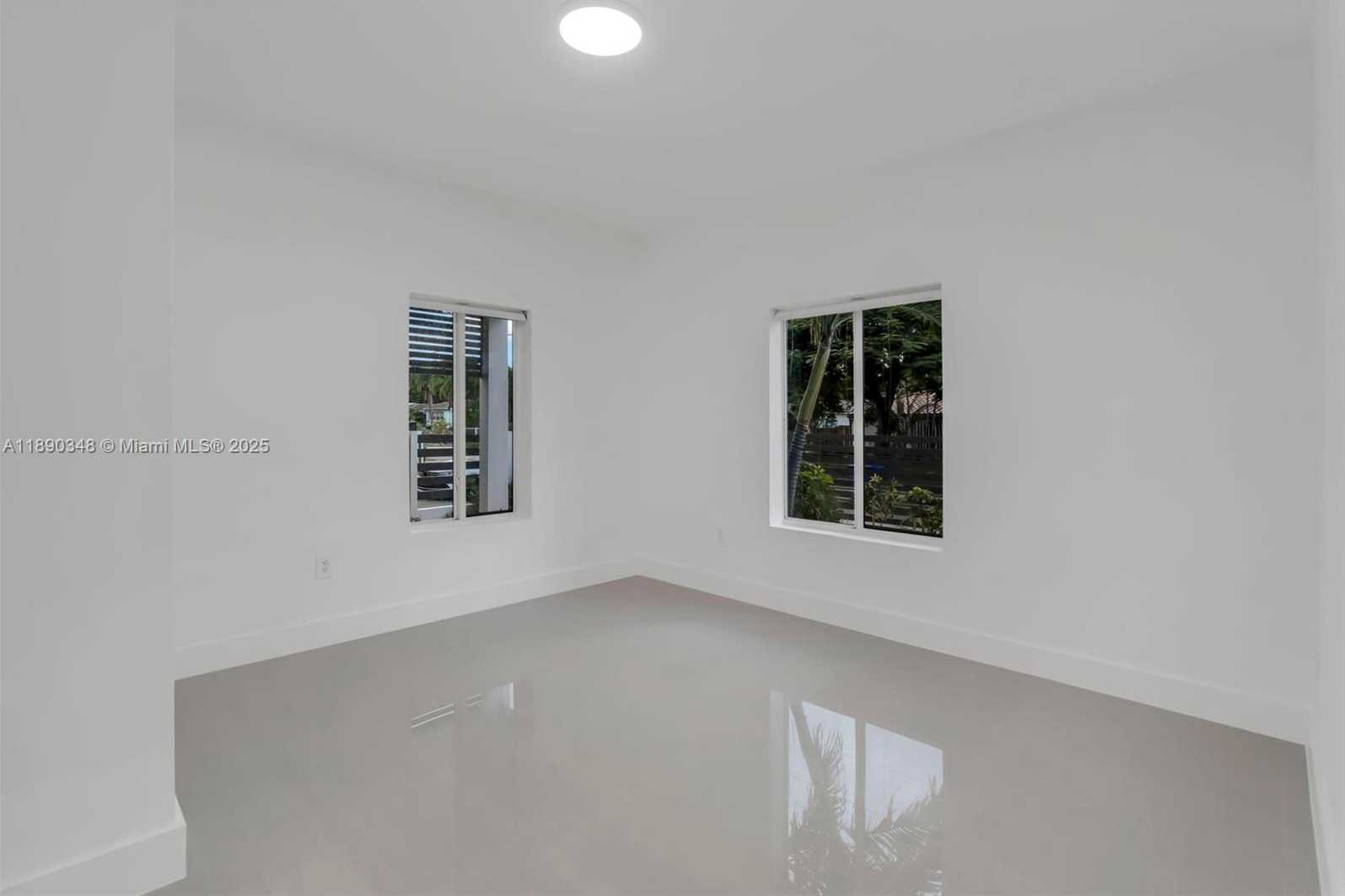 Small Image of 3000 SOUTH WEST 20TH ST, Miami Number 30