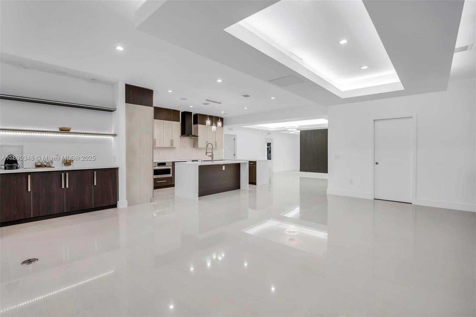 Small Image of 3000 SOUTH WEST 20TH ST, Miami Number 6