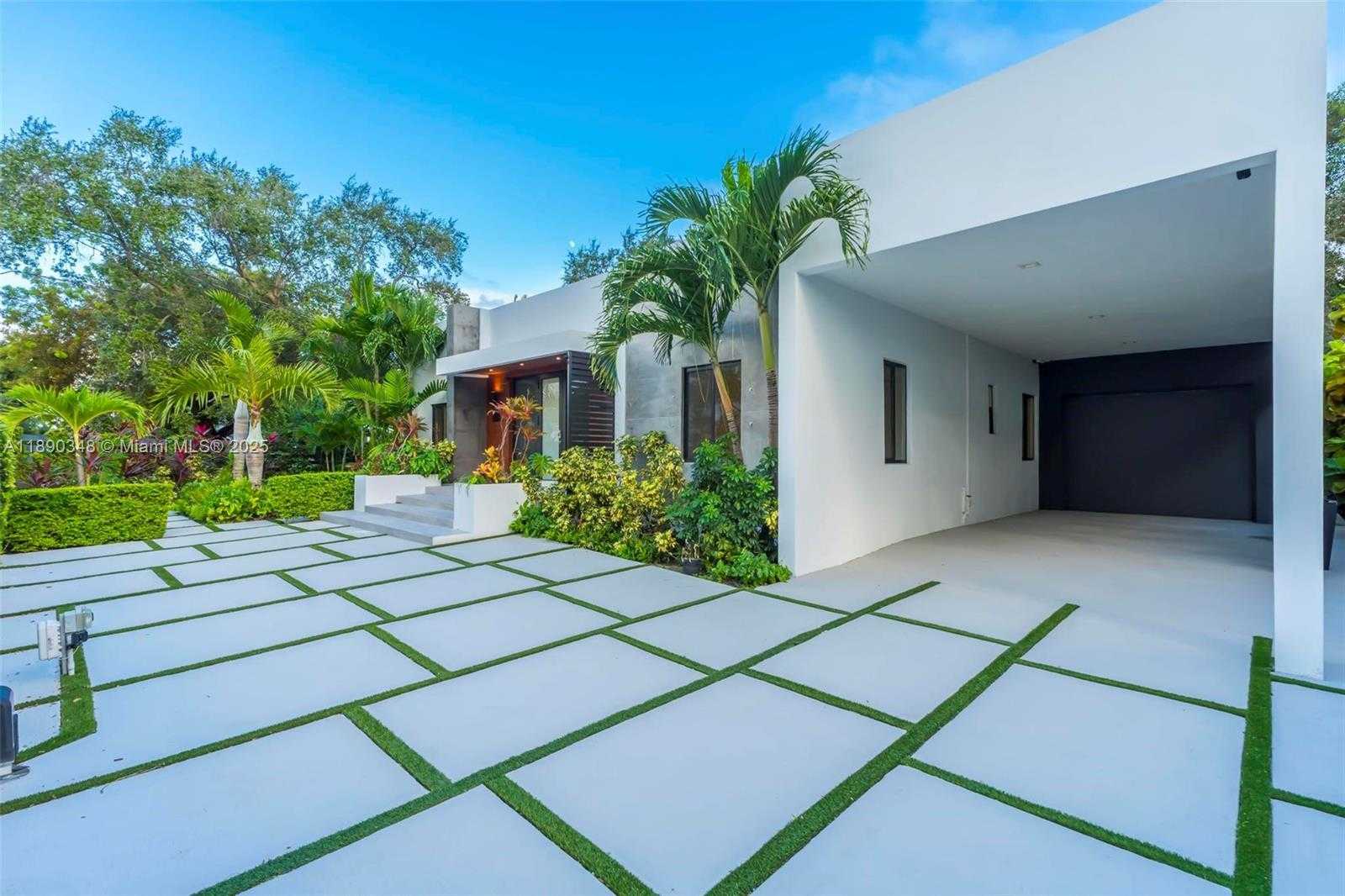 Small Image of 3000 SOUTH WEST 20TH ST, Miami Number 61