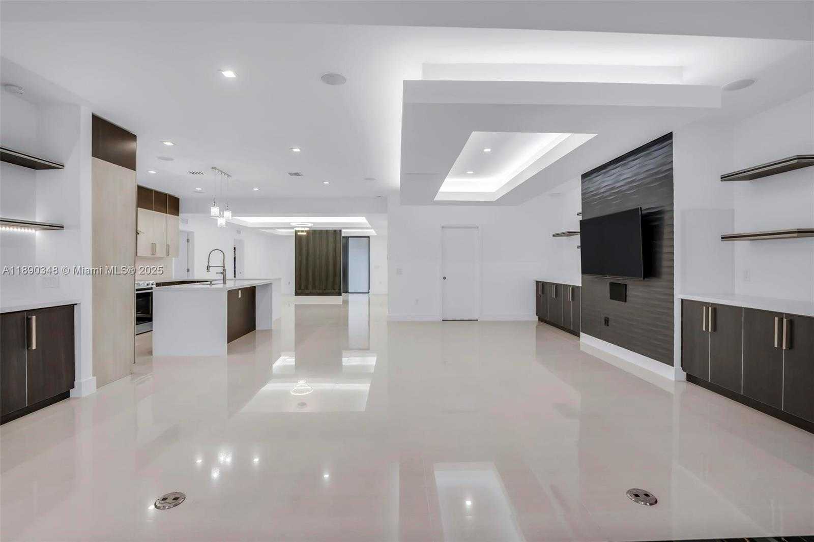 Small Image of 3000 SOUTH WEST 20TH ST, Miami Number 7