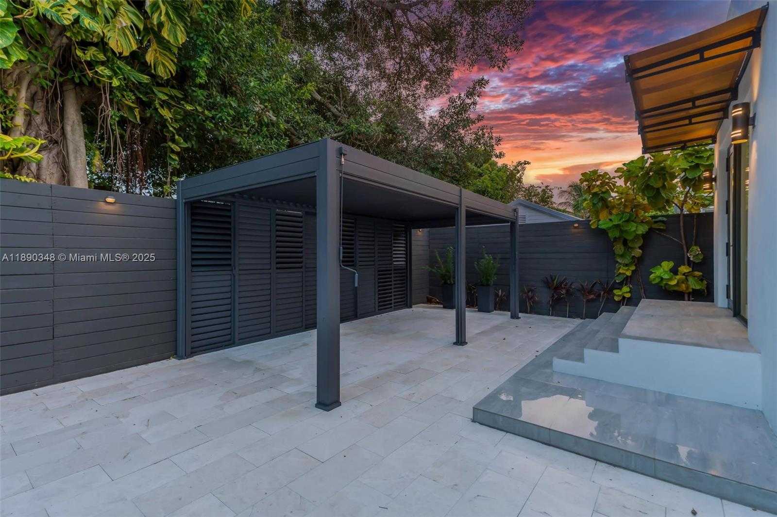 Small Image of 3000 SOUTH WEST 20TH ST, Miami Number 71