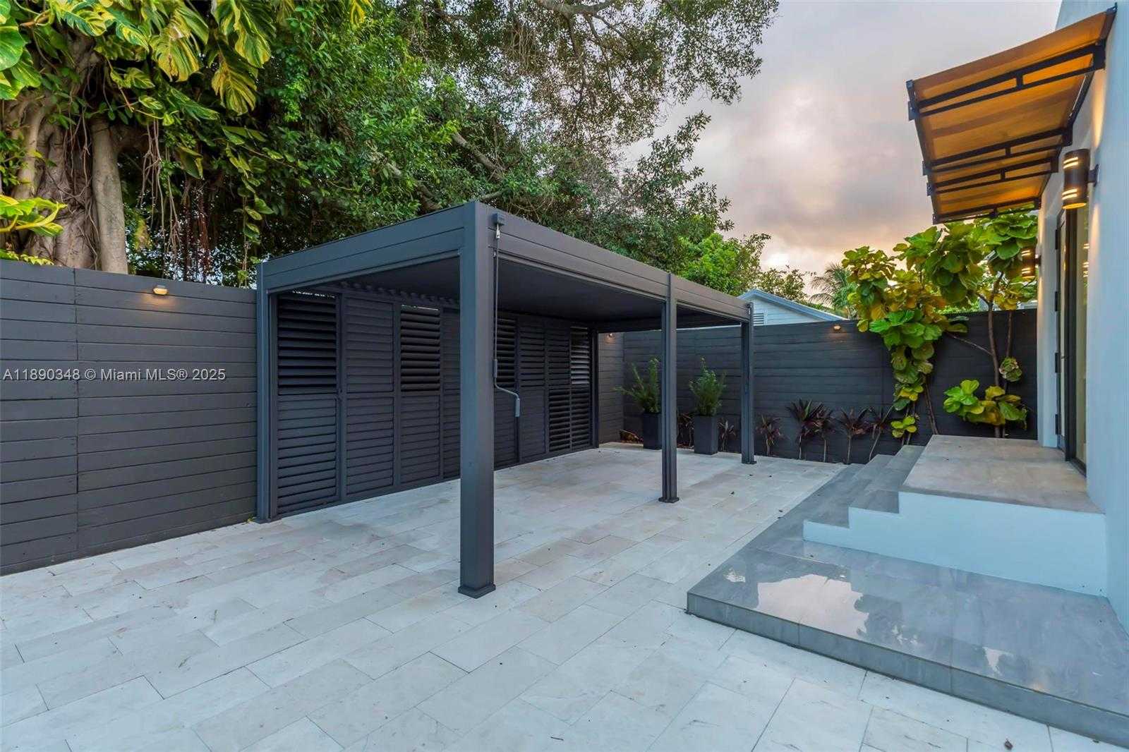 Small Image of 3000 SOUTH WEST 20TH ST, Miami Number 72