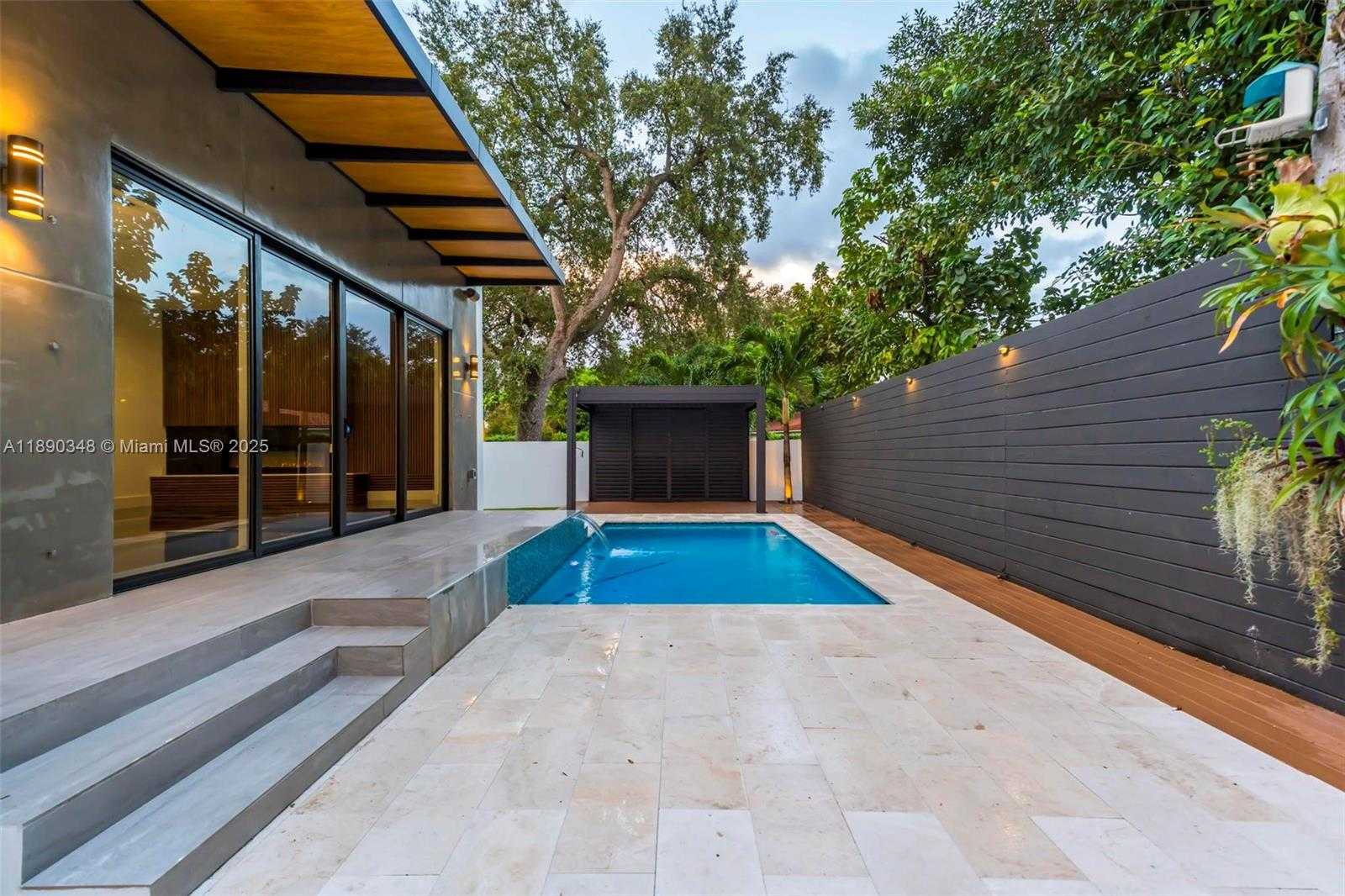 Small Image of 3000 SOUTH WEST 20TH ST, Miami Number 74