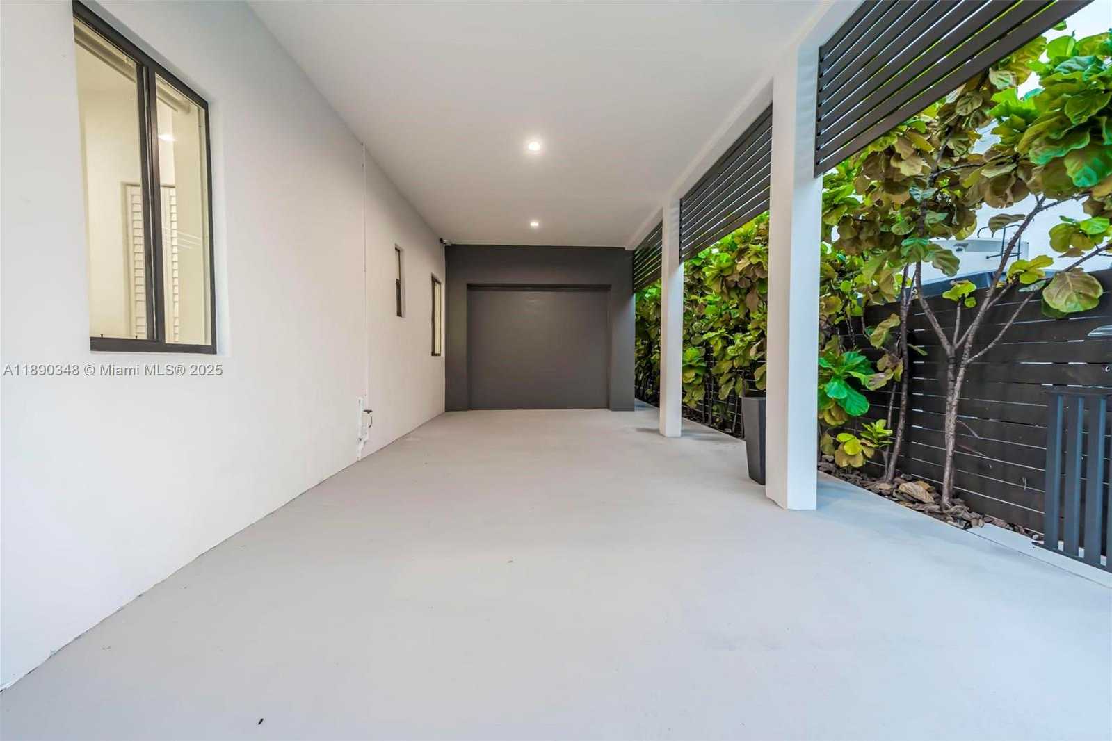 Small Image of 3000 SOUTH WEST 20TH ST, Miami Number 77