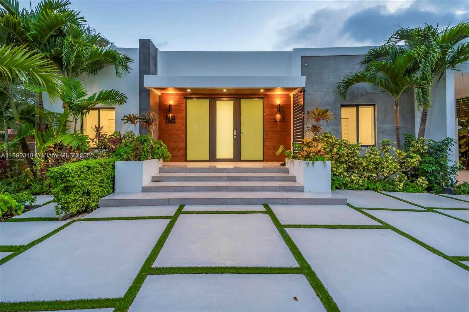 Small Image of 3000 SOUTH WEST 20TH ST, Miami Number 81