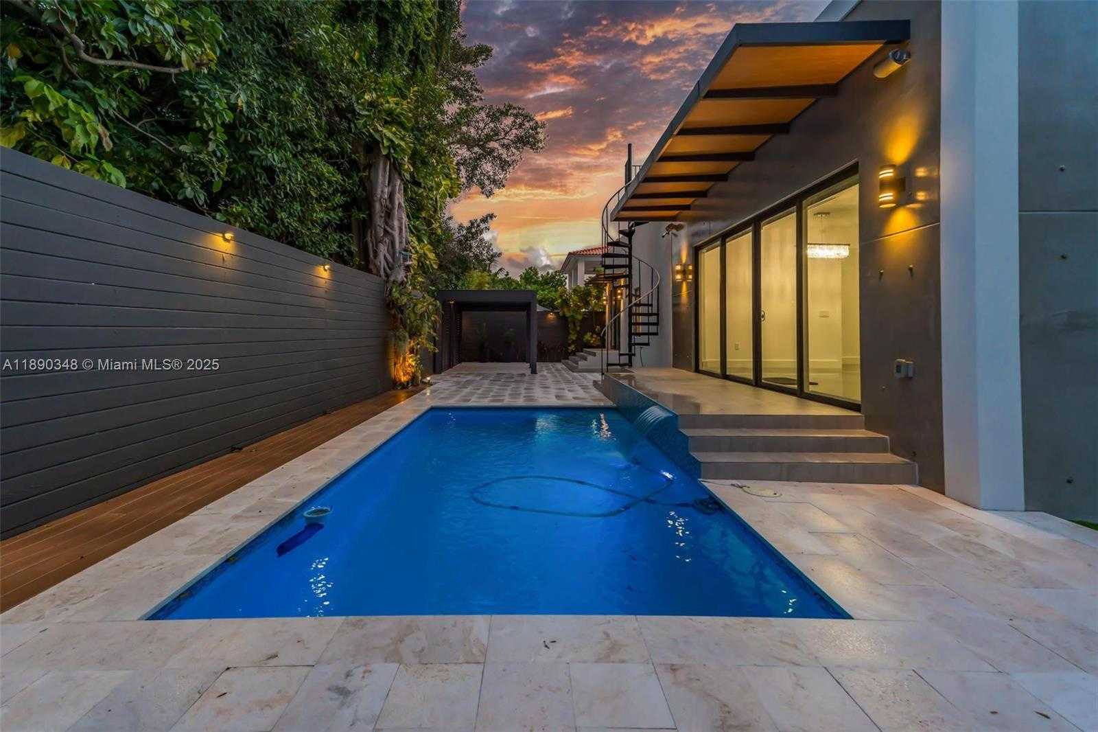 Small Image of 3000 SOUTH WEST 20TH ST, Miami Number 83
