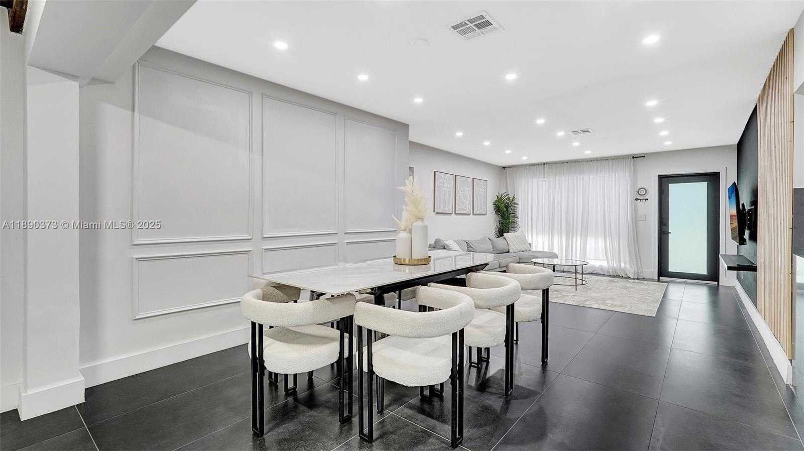 Small Image of 603 NORTH 32ND AVE, Hollywood Number 17