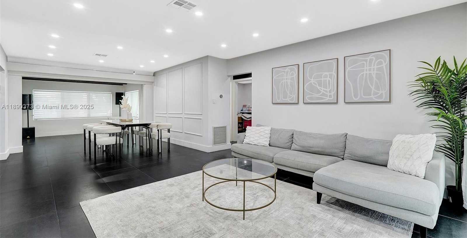 Small Image of 603 NORTH 32ND AVE, Hollywood Number 9