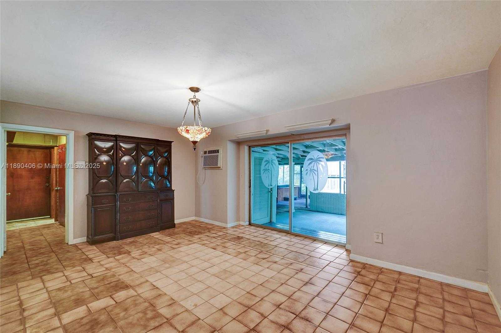 Small Image of 332 BAYBERRY DR, Plantation Number 33