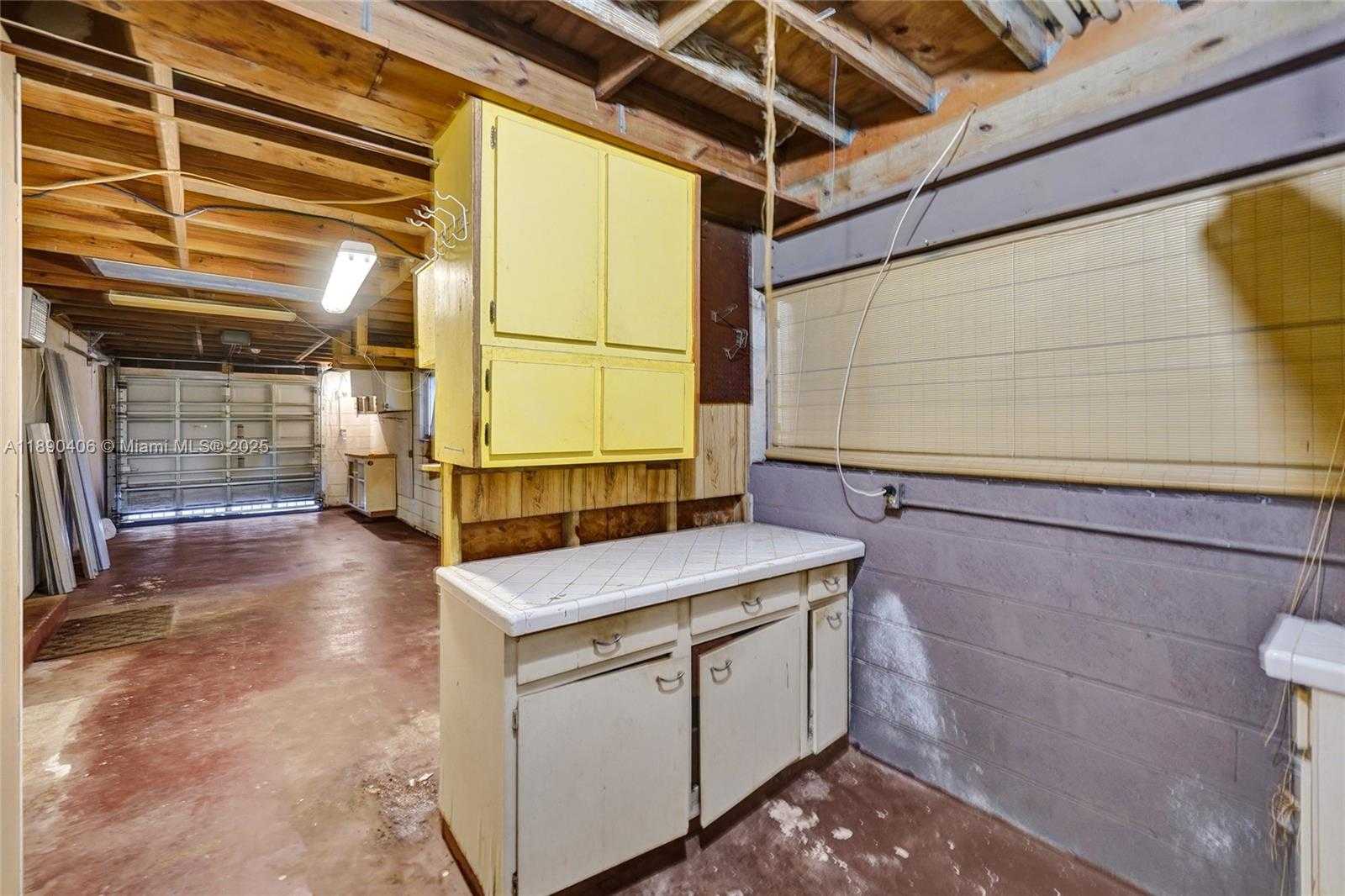Small Image of 332 BAYBERRY DR, Plantation Number 57