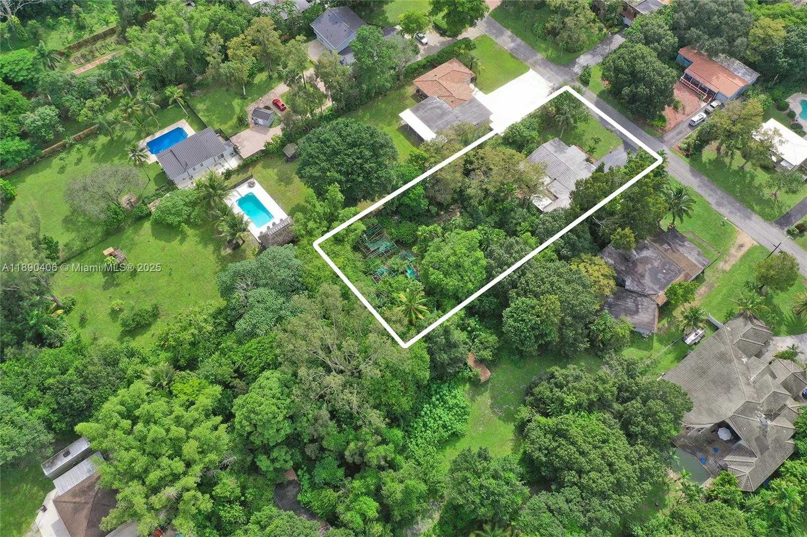 Small Image of 332 BAYBERRY DR, Plantation Number 73
