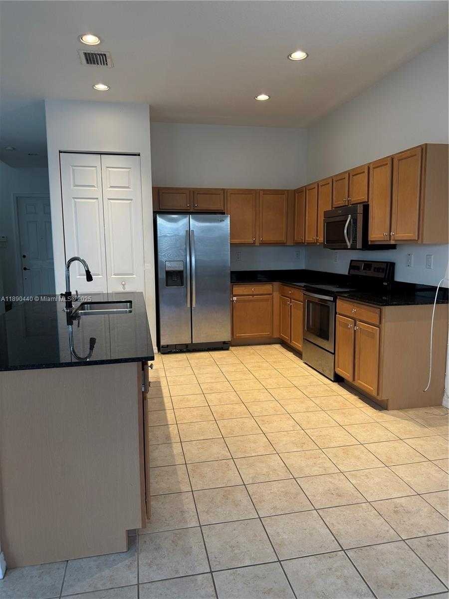 Small Image of 9079 SOUTH WEST 35TH ST, Miramar Number 2