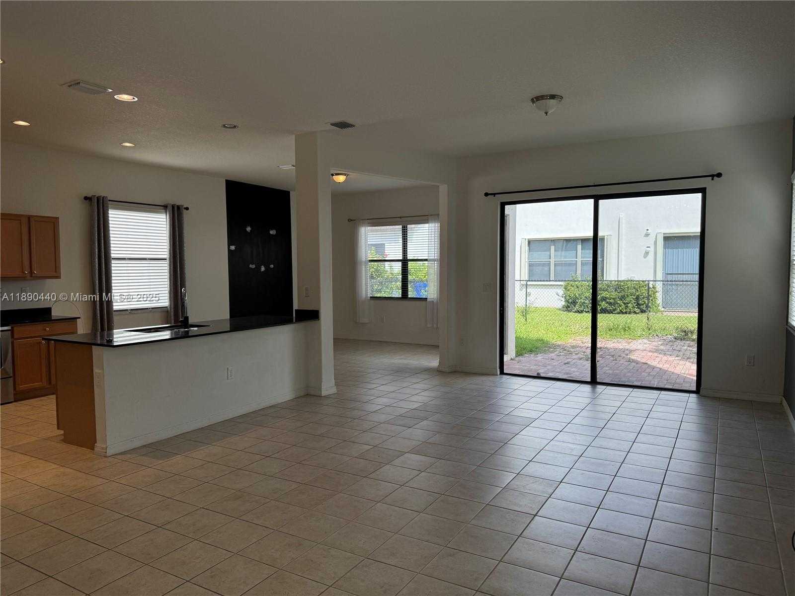 Small Image of 9079 SOUTH WEST 35TH ST, Miramar Number 3