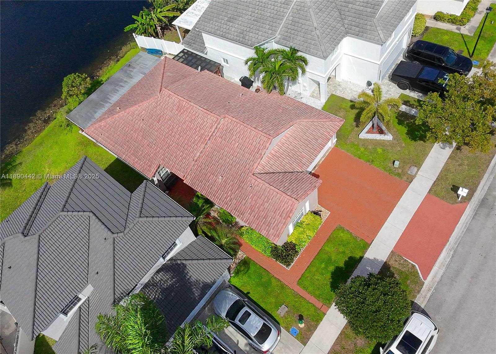 Small Image of 4810 SOUTH WEST 153RD TER, Miramar Number 37
