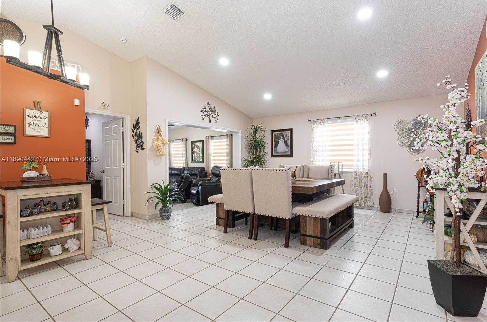 Small Image of 4810 SOUTH WEST 153RD TER, Miramar Number 6