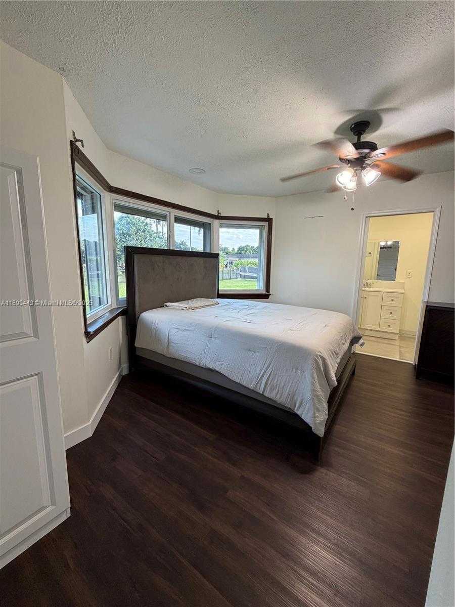 Small Image of 17404 SOUTH WEST 245TH TER, Homestead Number 17
