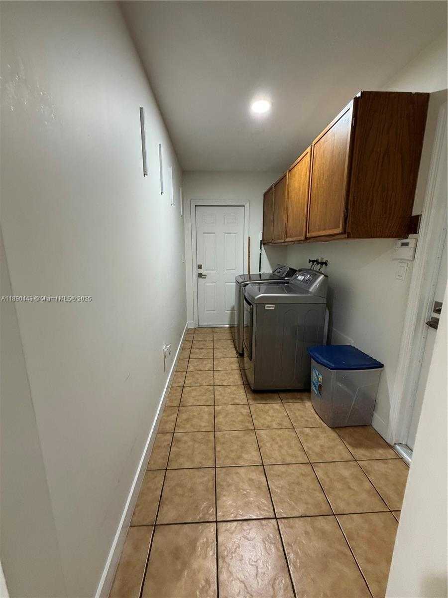 Small Image of 17404 SOUTH WEST 245TH TER, Homestead Number 25