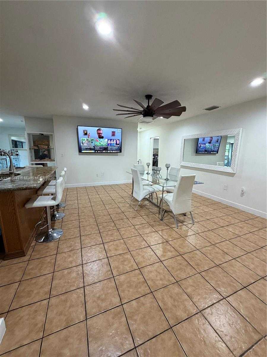 Small Image of 17404 SOUTH WEST 245TH TER, Homestead Number 7