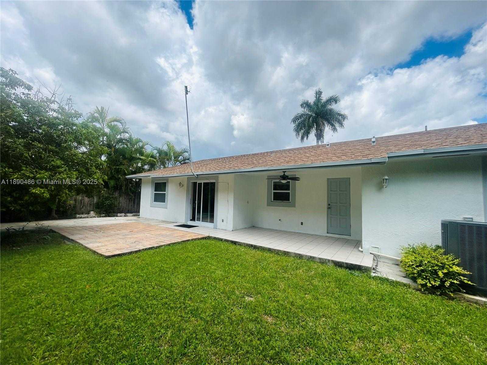 Small Image of 12950 SOUTH WEST 267TH ST, Homestead Number 23