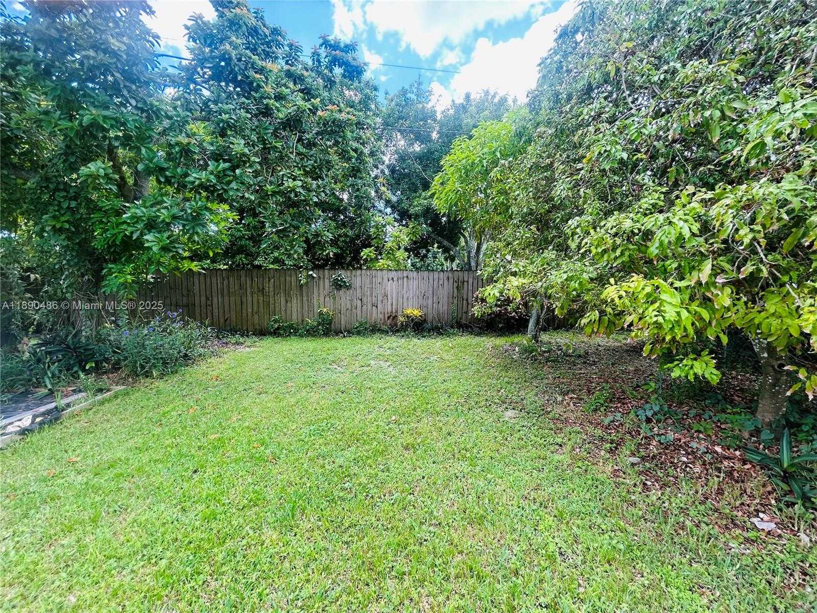 Small Image of 12950 SOUTH WEST 267TH ST, Homestead Number 25