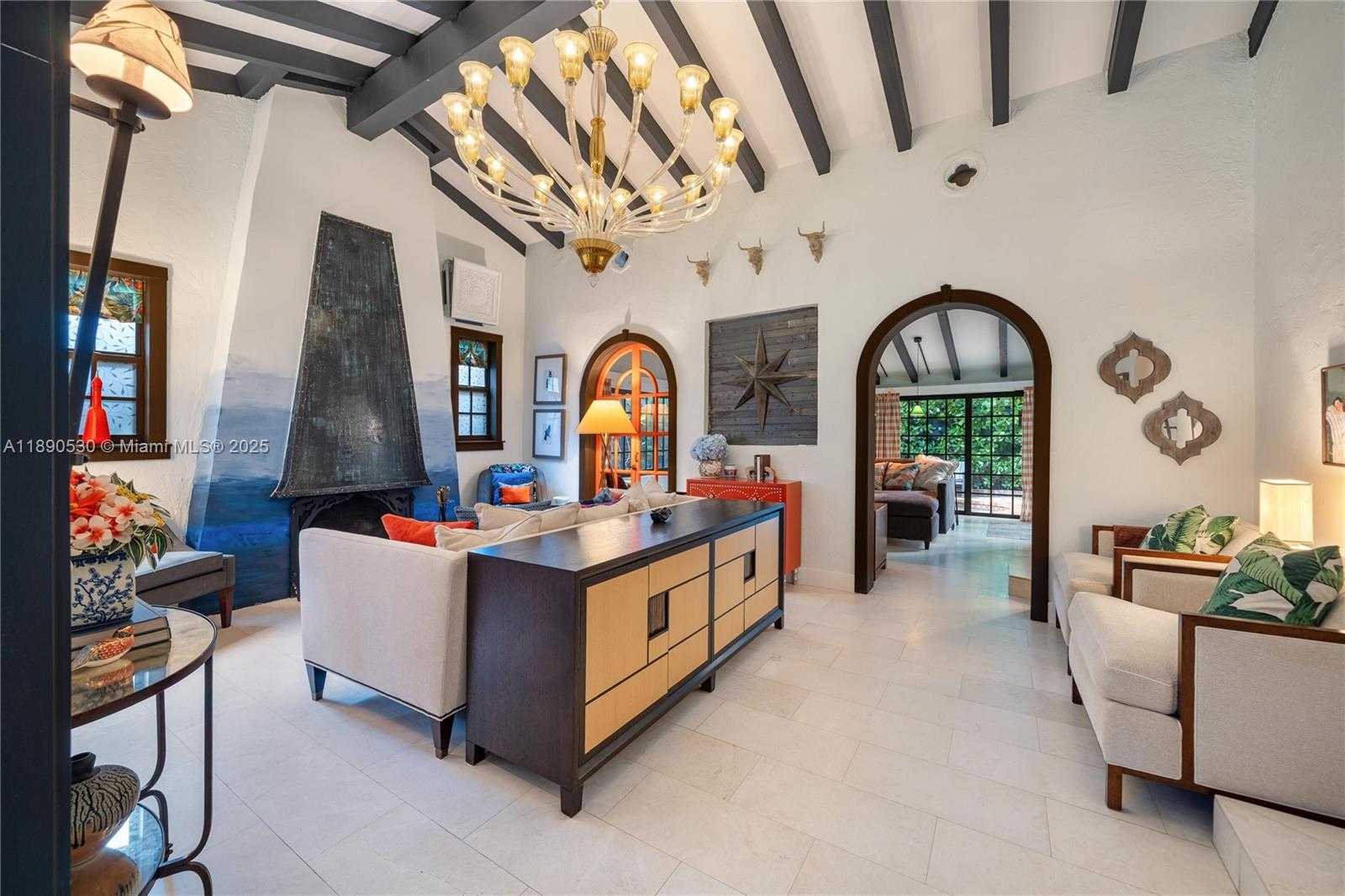 Small Image of 3650 NORTH BAY HOMES DR, Miami Number 2