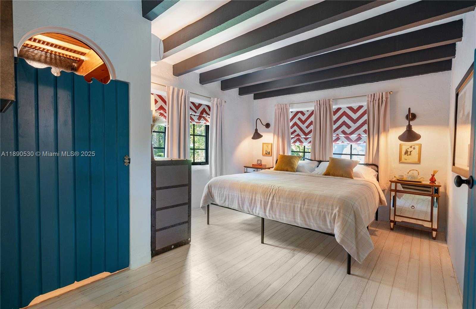 Small Image of 3650 NORTH BAY HOMES DR, Miami Number 26