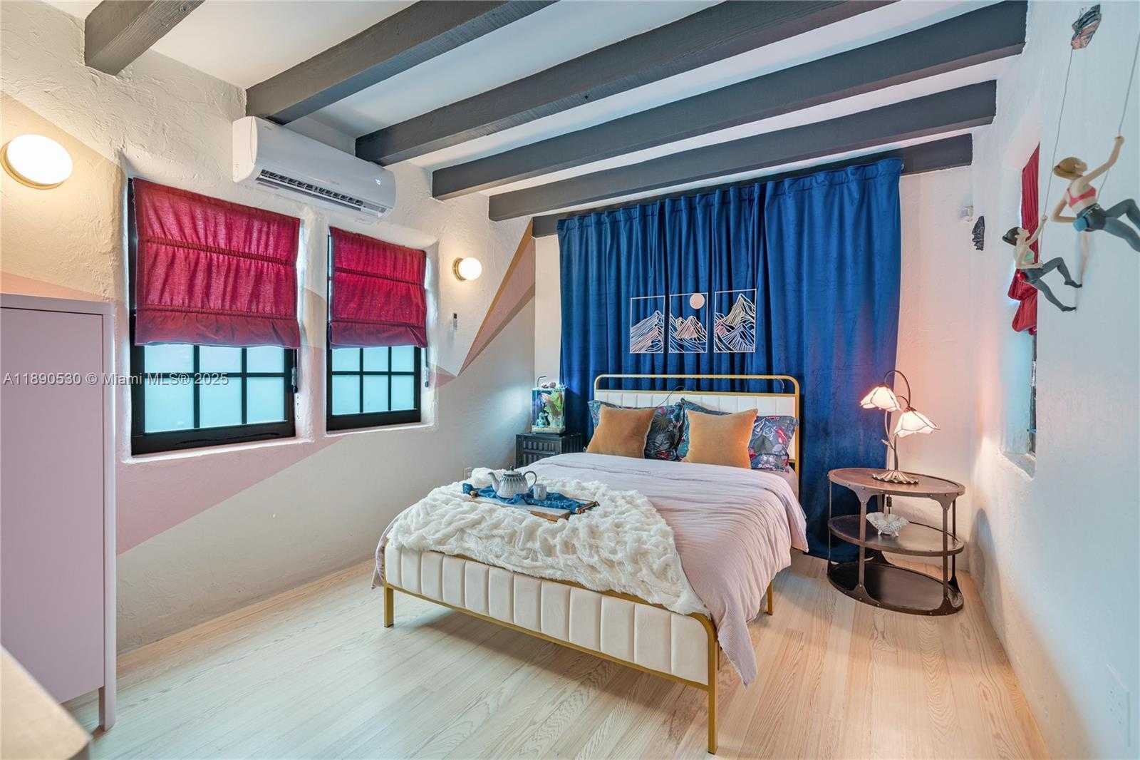 Small Image of 3650 NORTH BAY HOMES DR, Miami Number 27