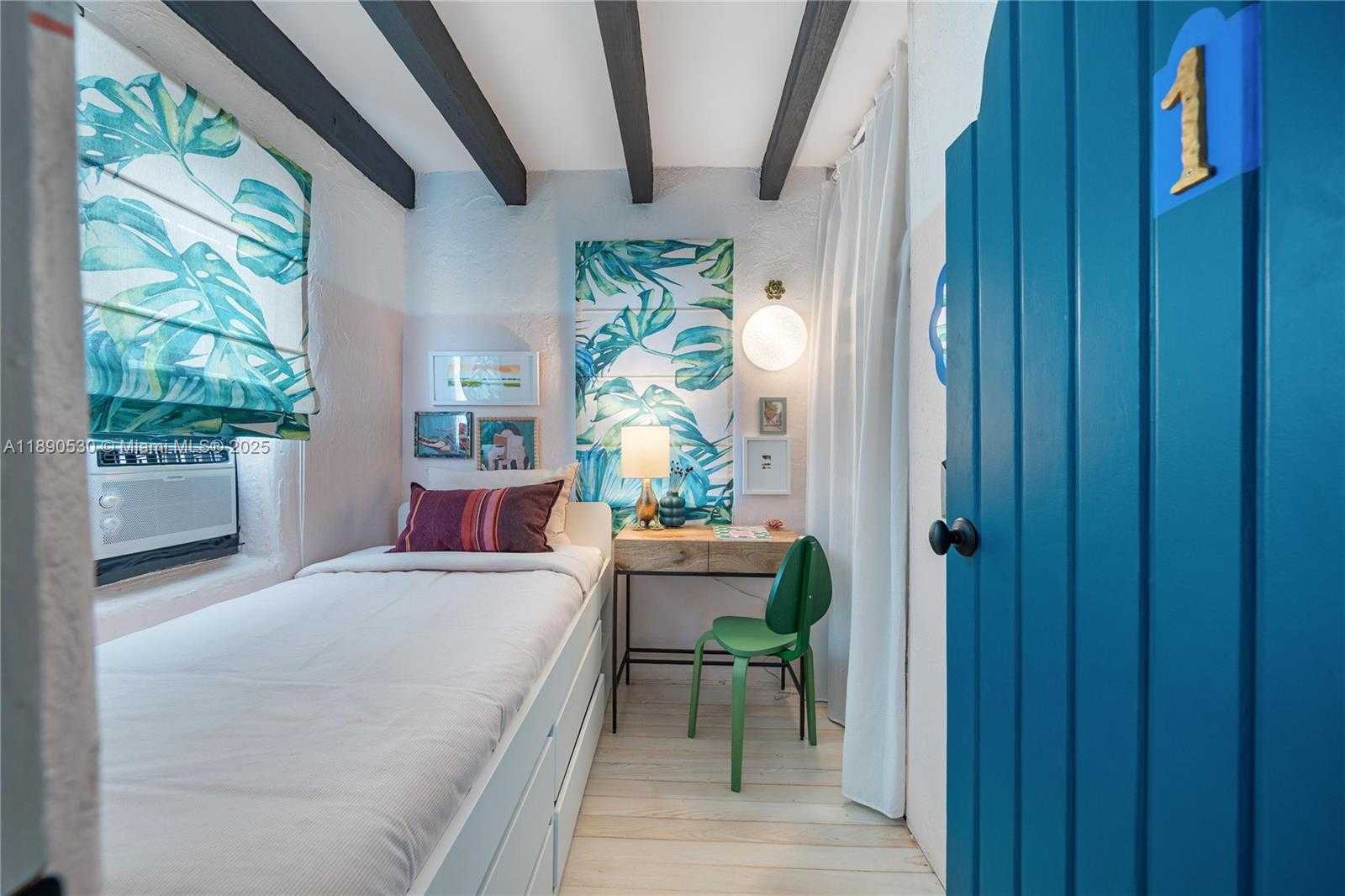 Small Image of 3650 NORTH BAY HOMES DR, Miami Number 29