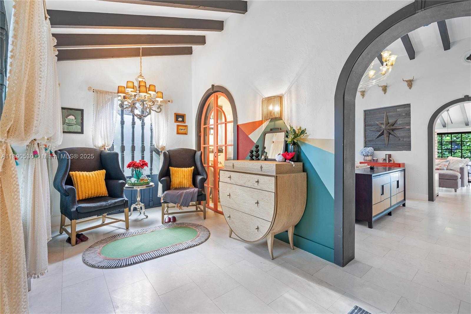 Small Image of 3650 NORTH BAY HOMES DR, Miami Number 4