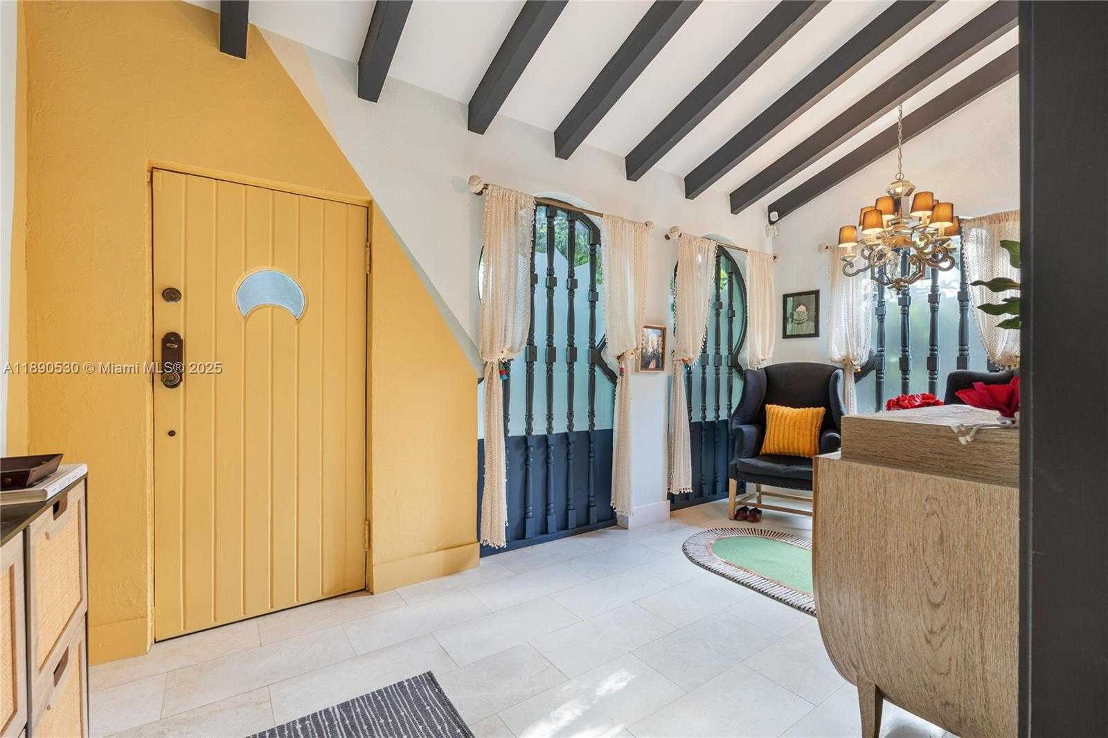 Small Image of 3650 NORTH BAY HOMES DR, Miami Number 5
