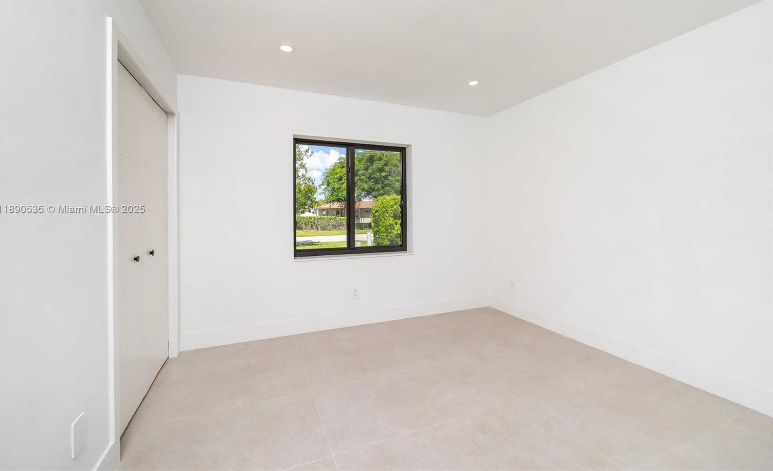 Small Image of 9230 SOUTH WEST 183RD TER, Palmetto Bay Number 15