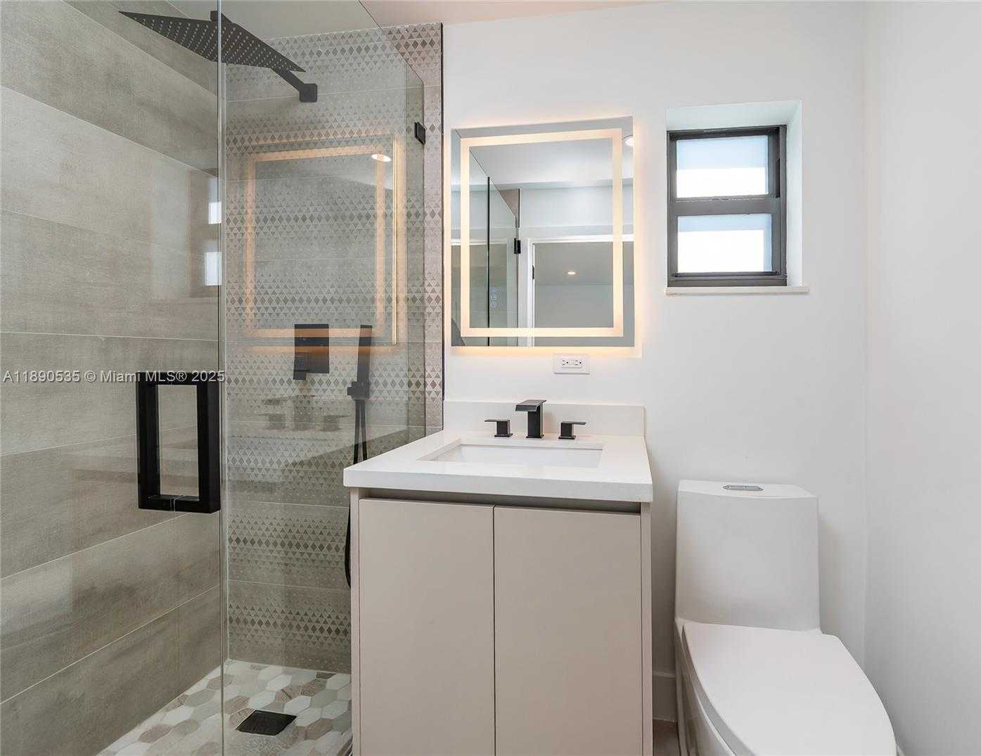 Small Image of 9230 SOUTH WEST 183RD TER, Palmetto Bay Number 38