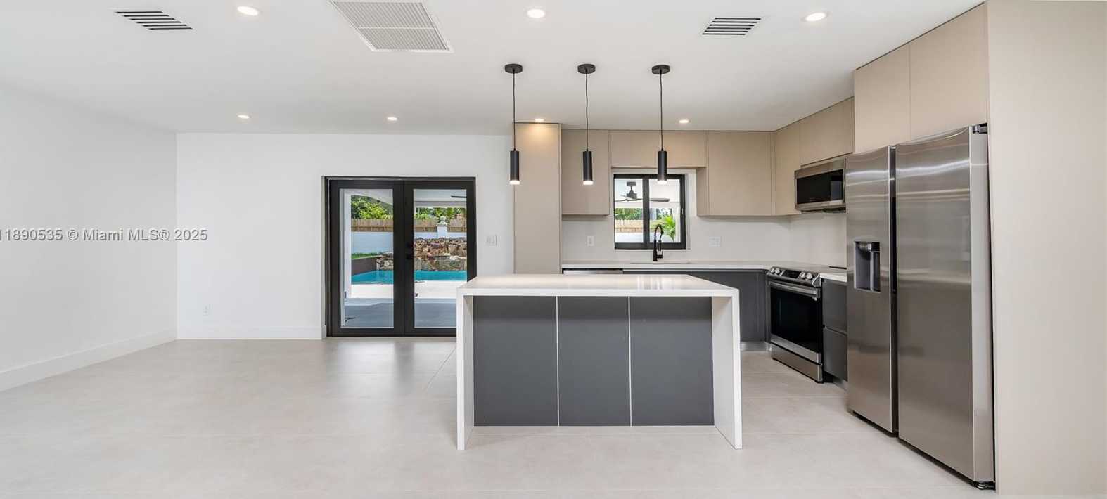 Small Image of 9230 SOUTH WEST 183RD TER, Palmetto Bay Number 5