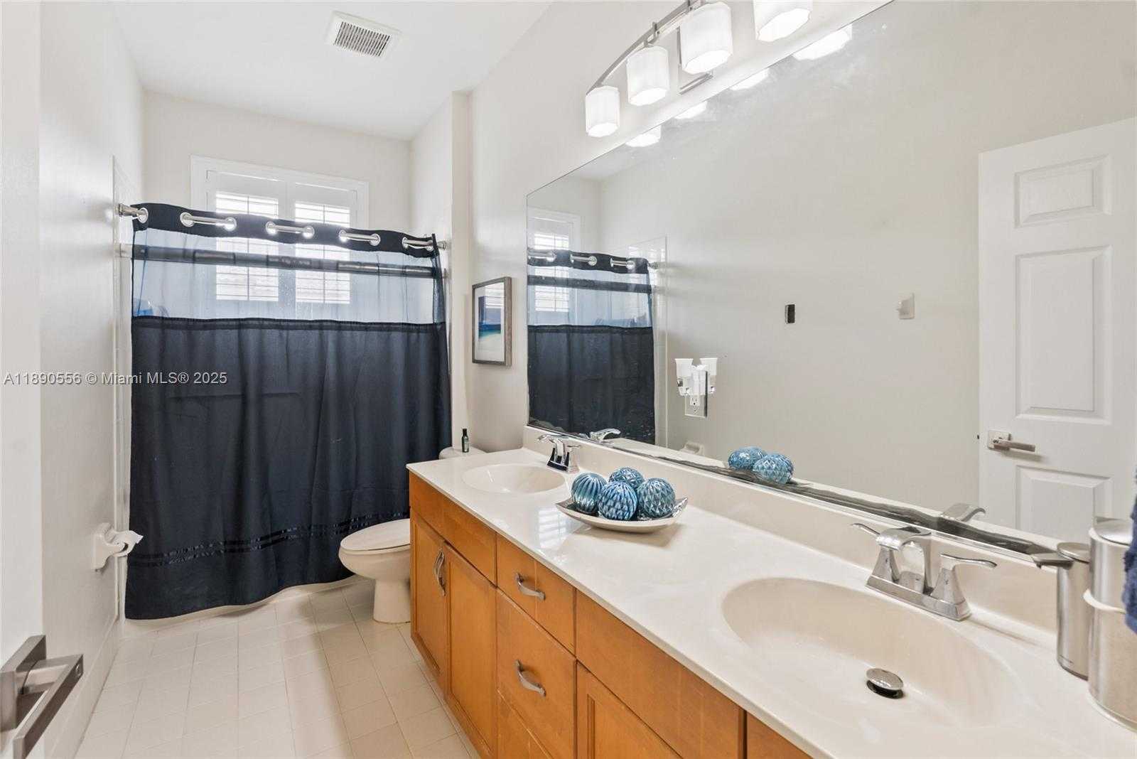 Small Image of 5413 SOUTH WEST 186TH WAY, Miramar Number 38