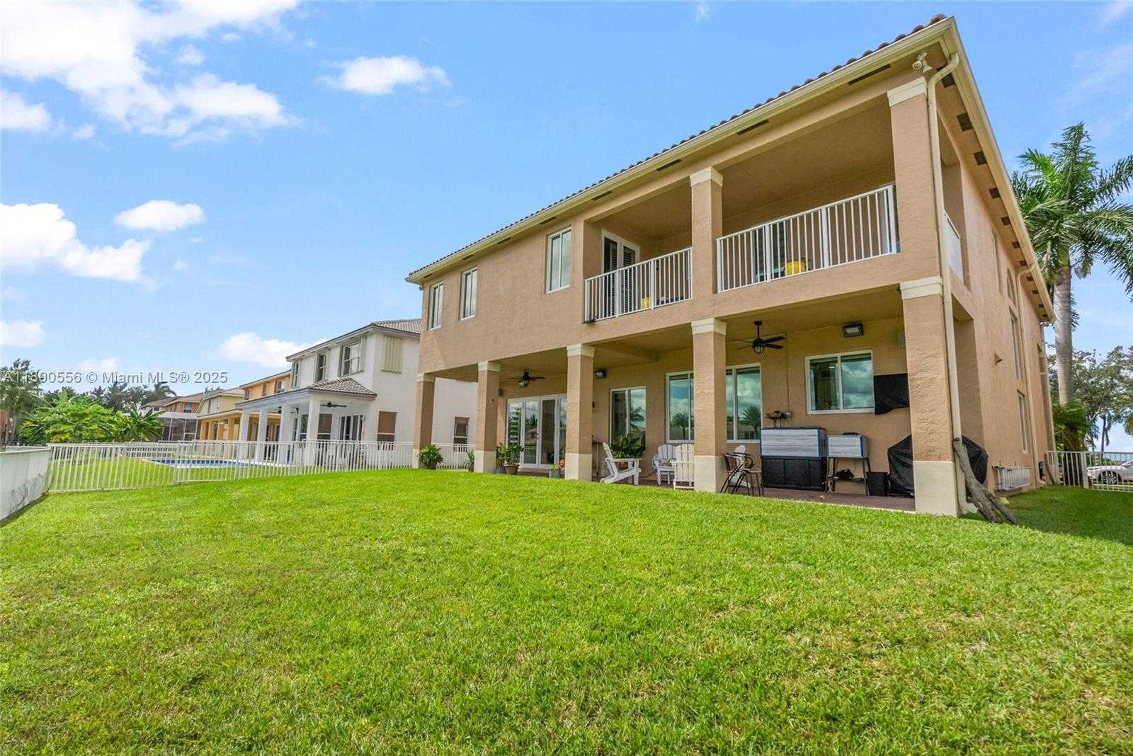 Small Image of 5413 SOUTH WEST 186TH WAY, Miramar Number 41