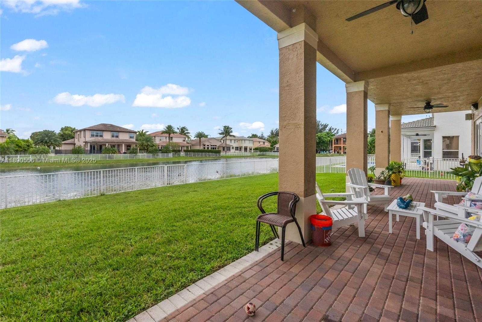 Small Image of 5413 SOUTH WEST 186TH WAY, Miramar Number 43