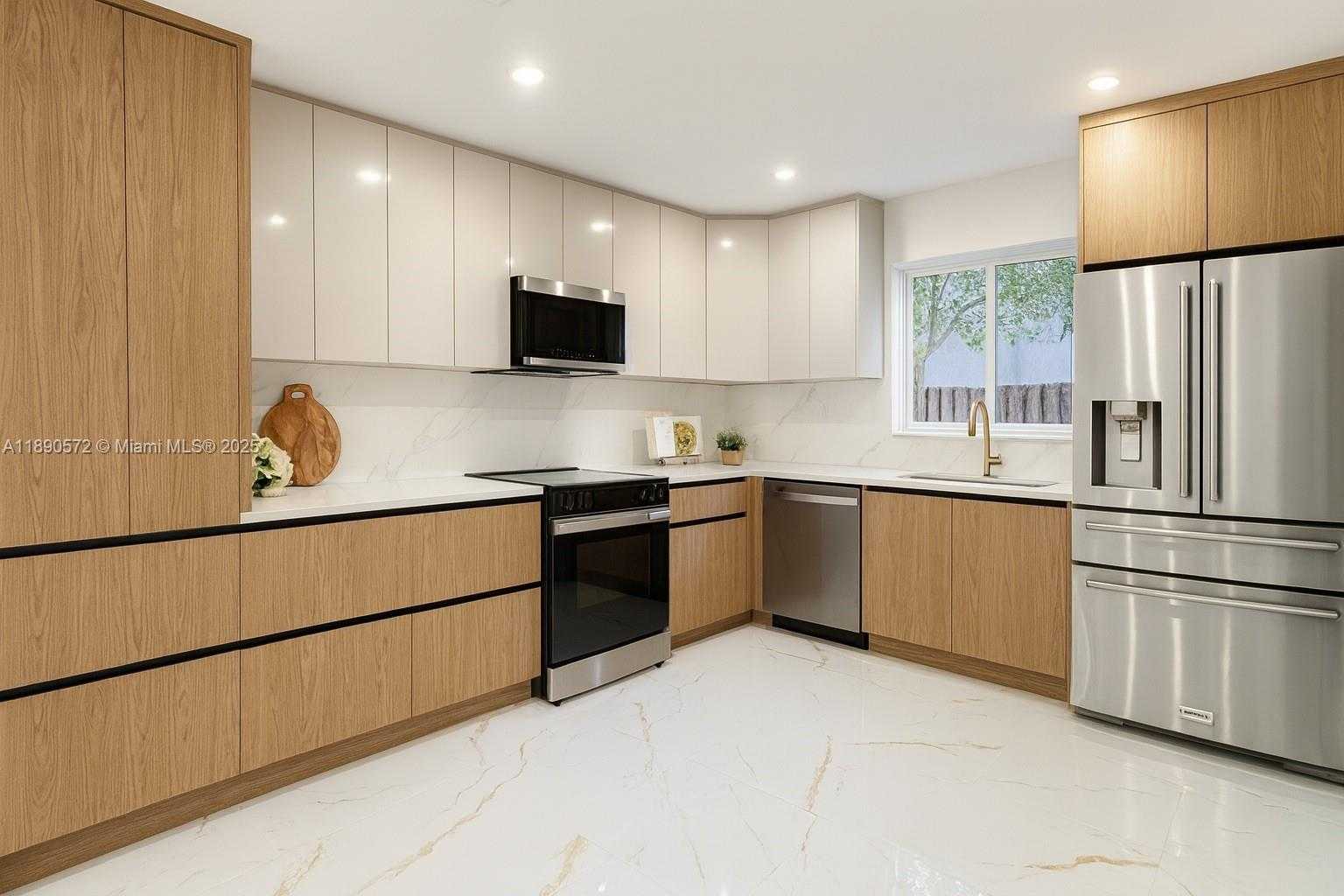Small Image of 3801 NORTH EAST 16TH TER, Oakland Park Number 25